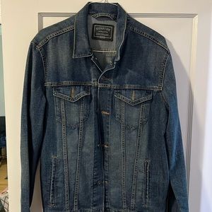 Jean Jacket by Levi’s. Gently worn size XL.